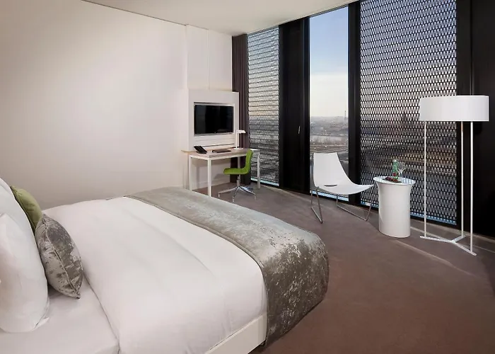 Melia Hotel 5*